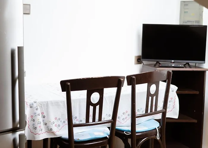 Quarto em Acomodações Particulares Faany *