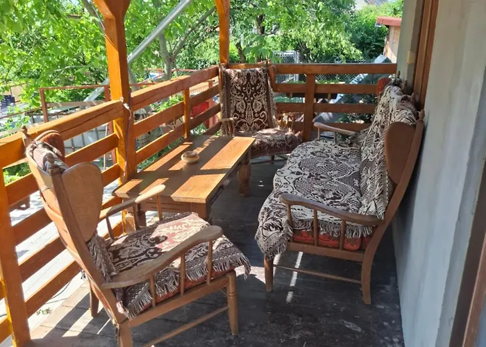 Faany Quarto em Acomodações Particulares *